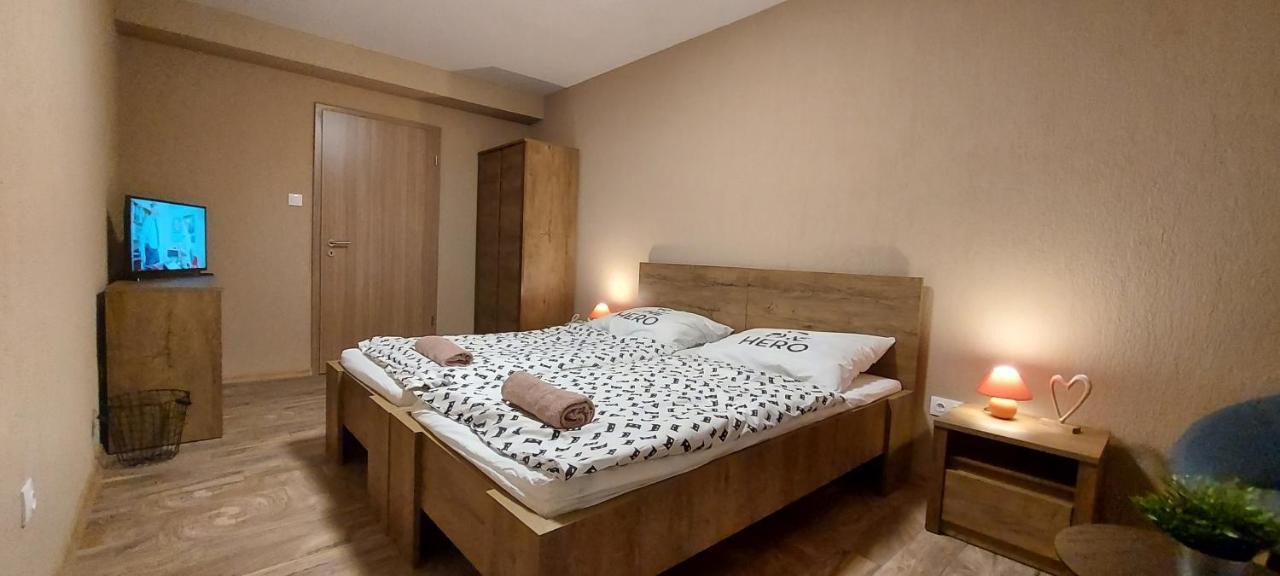 فندق Park 84 Vendeghaz فيتْشيش المظهر الخارجي الصورة